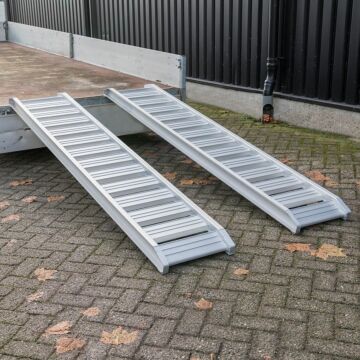 Oprijplaat / rijplaat aluminium SET 1800KG 2.47mtr 
