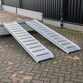 Aluminium rijplaat - 250 cm online kopen - Gratis Verzending Aluminium rijplaat - 250 cm online kopen - Gratis Verzending